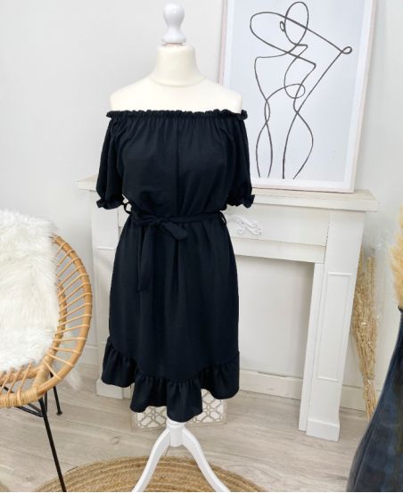 ELASTISCHES KLEID MIT AUSSCHNITT PE755 SCHWARZ