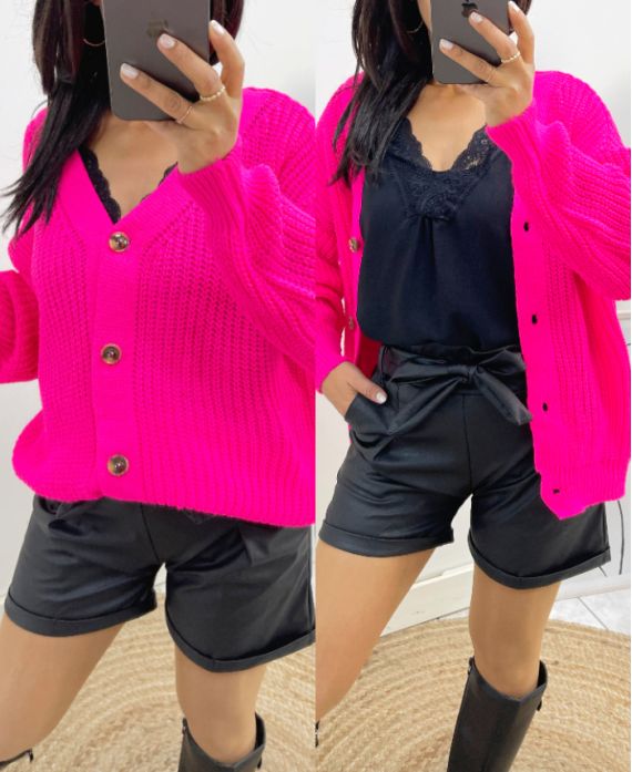 SHORT BUTTON VEST AH507 FUSHIA