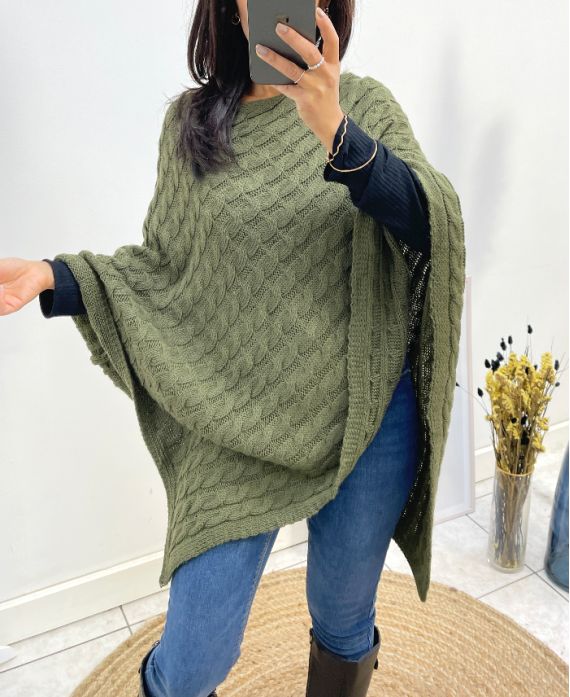 KUNTED KUNK PONCHO AH641