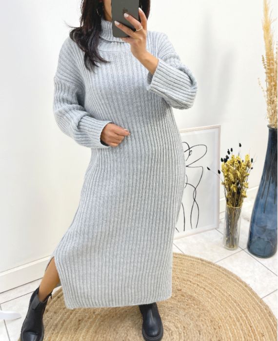 VESTIDO DE PUNTO DE CUELLO ALTO CON ABERTURA AW742 GRIS