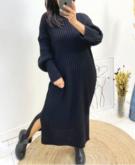 TURTLENECK KNIT DRESS SLIT BLACK AH742