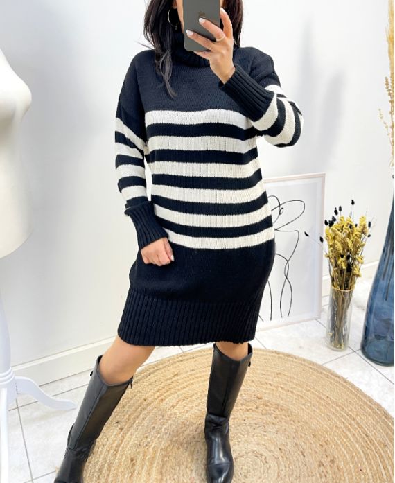 STRIPED TURTLENECK DRESS AH752 BLACK