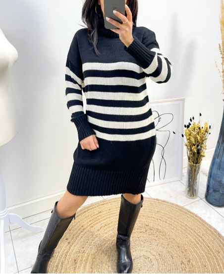 STRIPED TURTLENECK DRESS AH752 BLACK