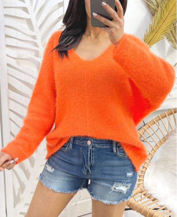 WEICHER PULLOVER MIT V-AUSSCHNITT AW871 ORANGE