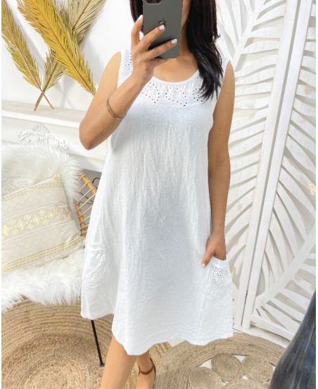 THICK COTTON DRESS WITH EMBROIDERED RIB EMBROIDERY PE1028 WHITE