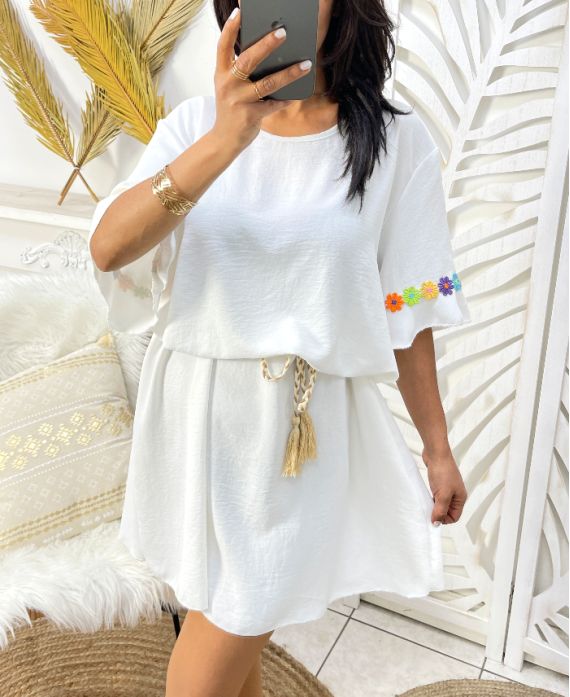 OVERSIZED DRESS FLOWER BELT LINK PE882 WHITE