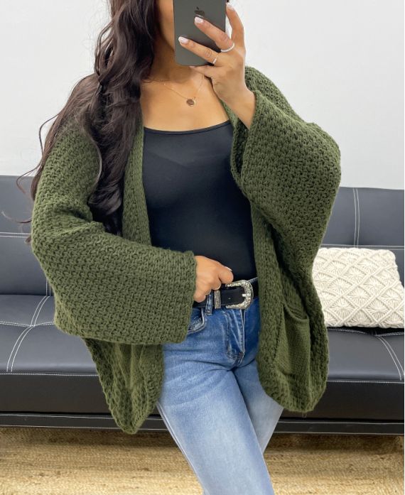 LARGE KNIT VEST WITH POCKET IN AH250120 MILITARY GREEN