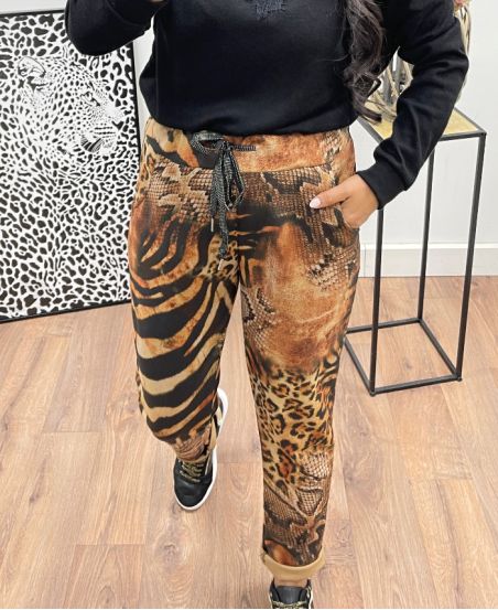 ANIMAL PRINT SUEDE JOGG PANTS AH250135