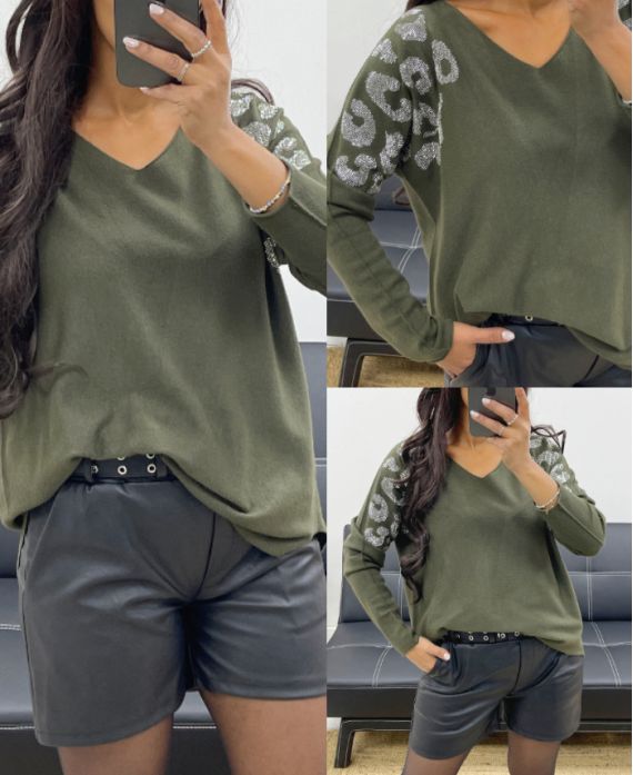 MAGLIA SENZA CUCITURE CON STRASS AH250225 VERDE MILITARE