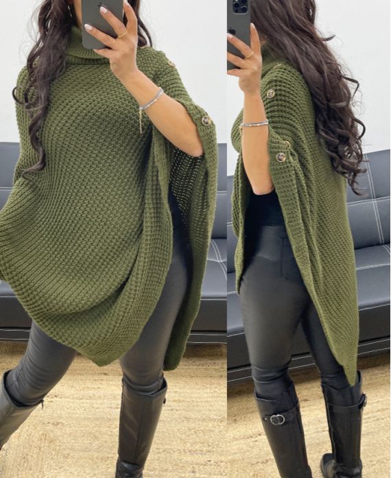 STRICKPONCHO MIT KNÖPFEN AH894 KHAKI