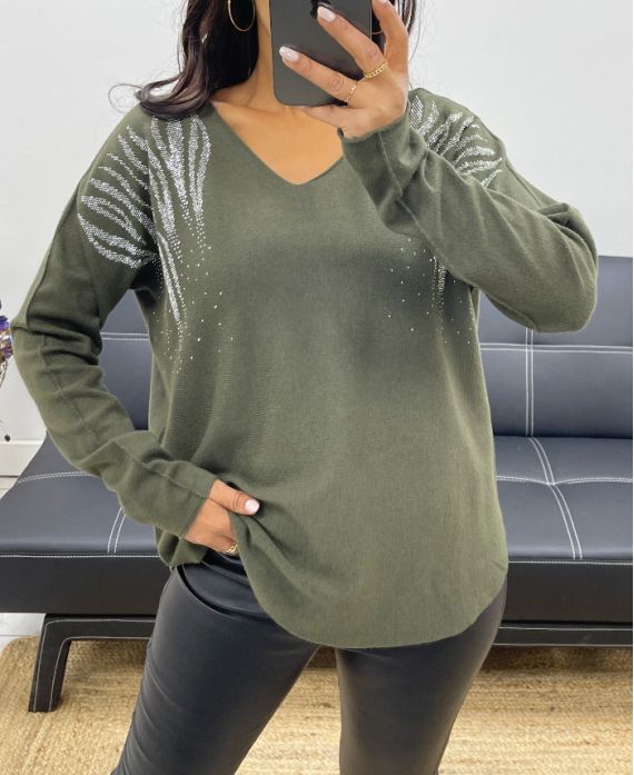 RHINESTONE SEAMLESS KNIT SWEATER AH250205 MILITARY GREEN