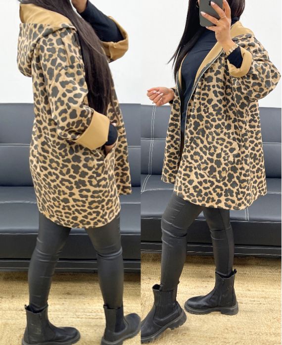 CHAQUETA OVERSIZE DE ANTE DE LEOPARDO CON CREMALLERA AH250338