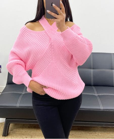 PULLOVER MIT DIAGONALEM AUSSCHNITT AH250125 CANDY PINK ECRU