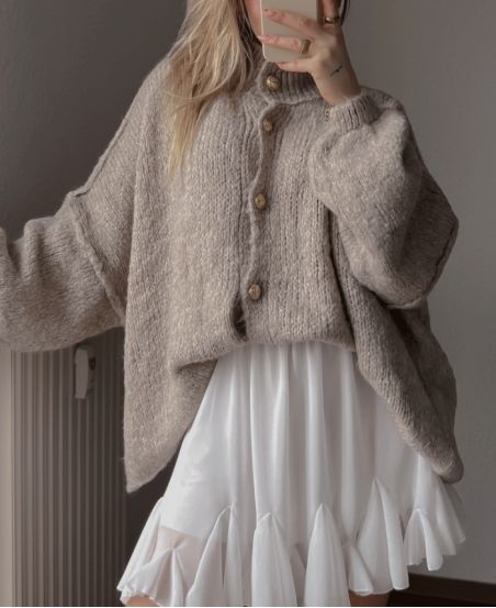 ZACHT OVERSIZED VEST MET KNOPEN AH250561 DONKERBEIGE