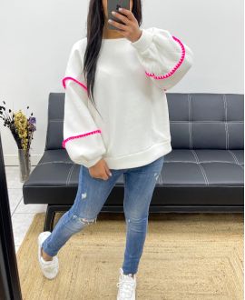 EMBROIDERED AH250606 WHITE FLEECE SWEATSHIRT