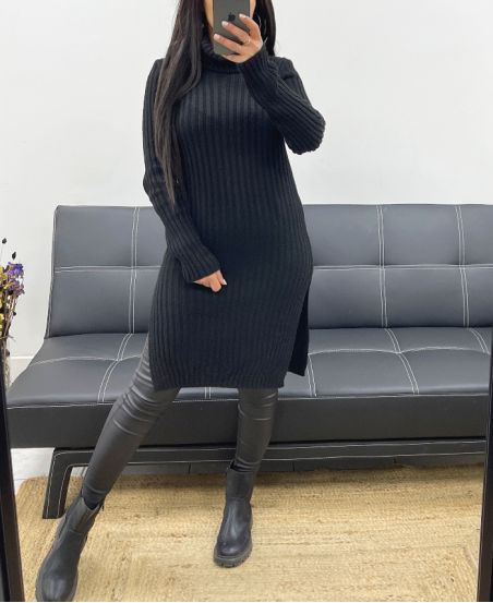 RIBBED SWEATER WITH SLITS AH250669 BLACK