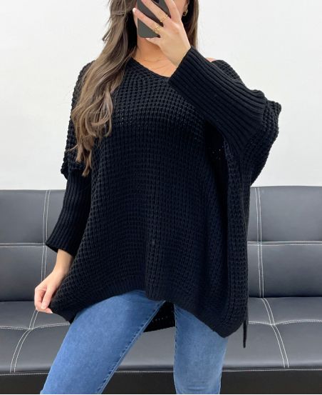 PE0117 GROBSTRICKPULLOVER SCHWARZ