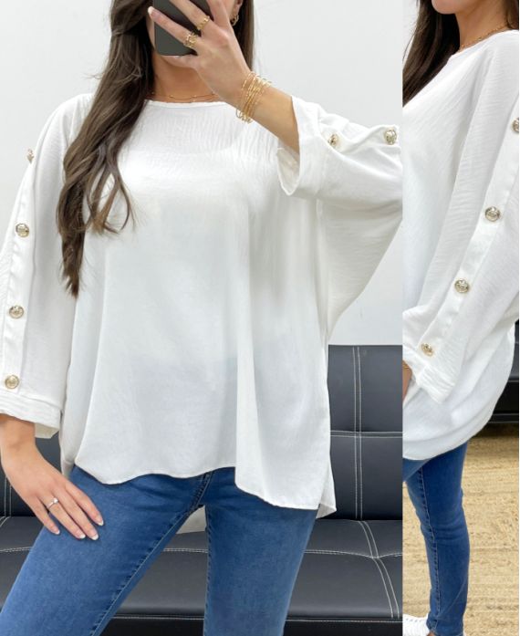 OVERSIZED TOP MET KNOPEN PE0251 WIT