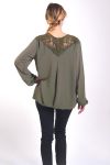 BLUSA DE ENCAJE CON ESPALDA 4005 VERDE MILITAR