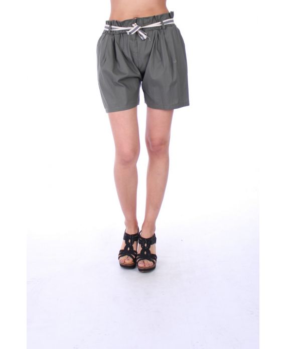 SHORT 0050 VERT MILITAIRE