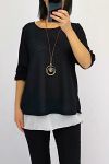 T-SHIRT MET OVERLAPPENDE OPEN RUG + KETTING 0559 ZWART