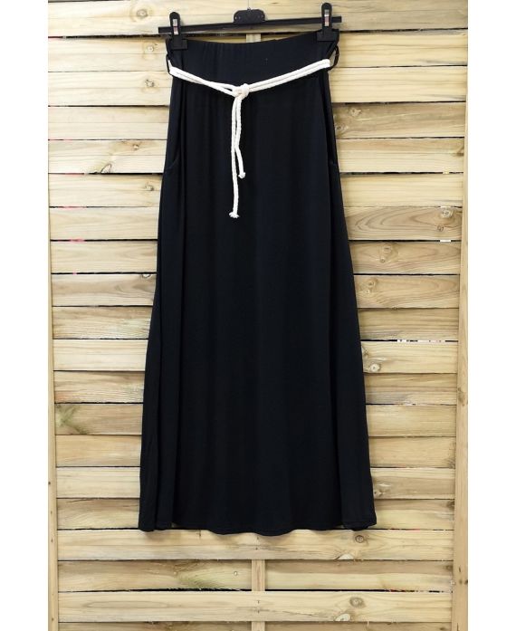 LONG SKIRT WITH 2 POCKETS BLACK