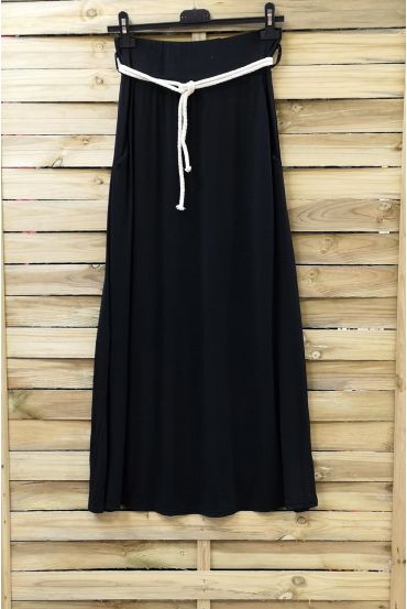 LONG SKIRT WITH 2 POCKETS BLACK