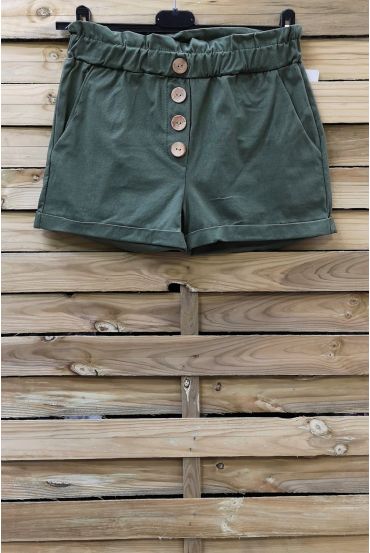 SHORT A BOUTONS 2 POCHES 0858 VERT MILITAIRE