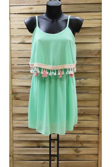 VESTIDO TIENE POM-POMS 0956 VERDE PASTEL