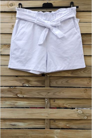 HOHE TAILLE SHORTS, 0966 WEIß