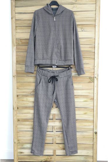 CONJUNTO DE CHAQUETA + PANTALONES 3044